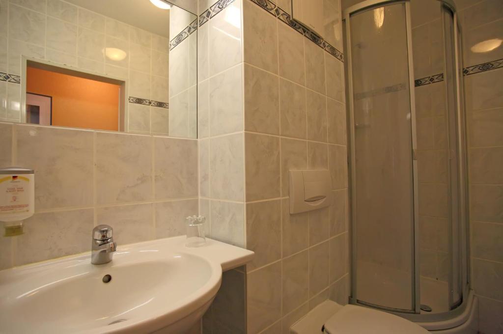 Hotel-Restaurant Zum Babbelnit Maguncia Habitación foto